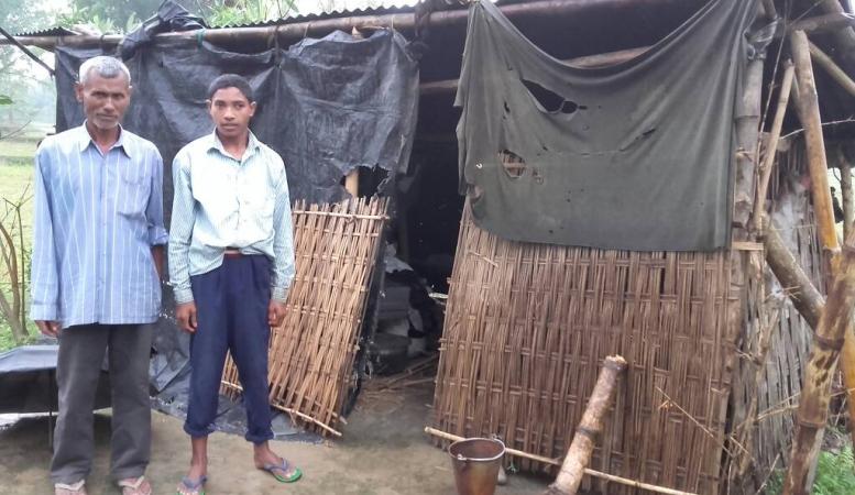 চন্দ্ৰেশ্বৰৰ গাহৰিৰ গৰাল সদৃশ ঘৰটো, ফটোঃ ৰাজ কিশোৰ চন্দ্ৰেশ্বৰৰ গাহৰিৰ গৰাল সদৃশ ঘৰটো, ফটোঃ ৰাজ কিশোৰ
