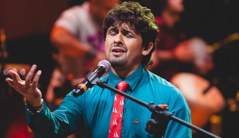 Sonu Nigam, Photo from Internet Sonu Nigam, Photo from Internet